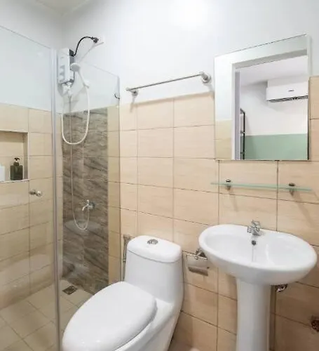 St. Marvin Makati M505 *
